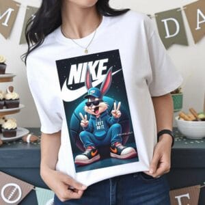 20260505000203-1f14815a-58c7-6580-8eca-829ded27c85e-2.jpg Nike Retro Cartoon Graphic T-Shirt — Peace Sign Streetwear Tee
